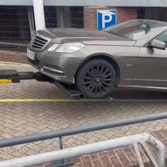 Towing a car uphill without securing the front wheels.