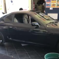 Is that a supra?