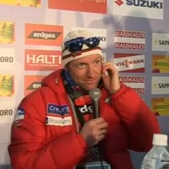 Hjelmeset Speaks Japanese