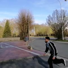 Quand tu n'as pas accès au Parkour Park du Campus...