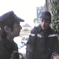 Action Discrète - Hommes Des Casernes