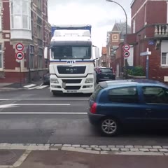doradoland accident camion poids lourd devant mon auto école trop fort !!!