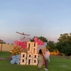 Avioneta se parte en dos