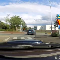 Nice music on the roundabout