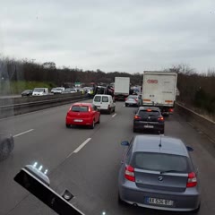 Accident semi remorque porte voiture truck crash car lamborghini mustang porsche
