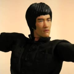 Bruce Lee vs Iron Man