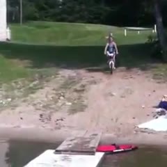 Watch aunt Joni die