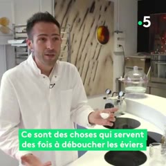 On vous dupe sur la texture, sur la saveur, sur la couleur !  Les olives noires cachent parfois des secrets de fabrication. "L'olive, un ver dans le fruit" dans #ledocdudimanche ce soir à 20.50 sur @france5tv