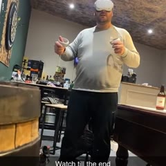 Enthusiastic VR Player Makes a Painful Mistake