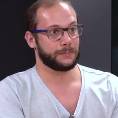 Un sac à merde non binaire