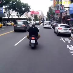 07/09 台中市南屯區大墩路和大墩十二街《》車禍糾紛 連續車禍